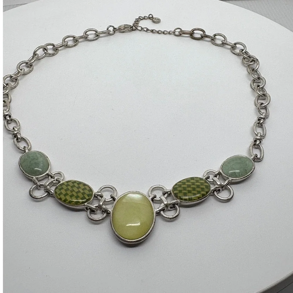 Liz Claiborne Silver‎ Tone Statement Necklace Green Stone Oval Pendant Bib Style